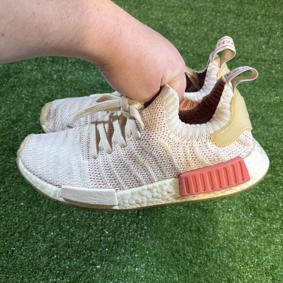 Adidas NMD R1 STLT Primeknit Women's Running Shoes in Linen/Pink Womens size 9 - Picture 2 of 6